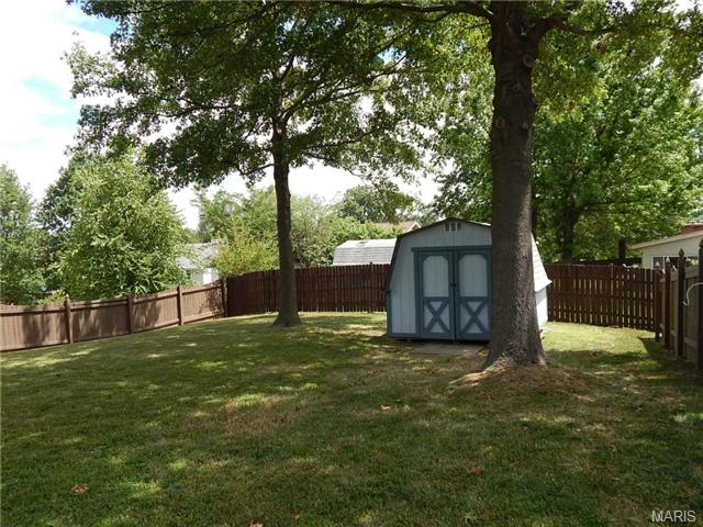 310 Coronation Dr, O'fallon, MO 63366 photo 14