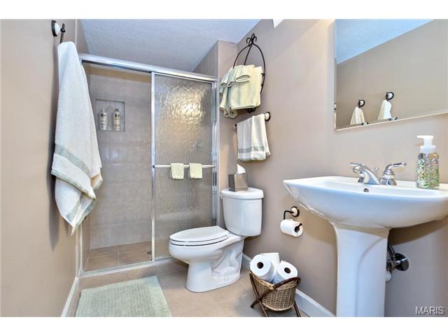282 Grand Dr, O'fallon, MO 63366 photo 24