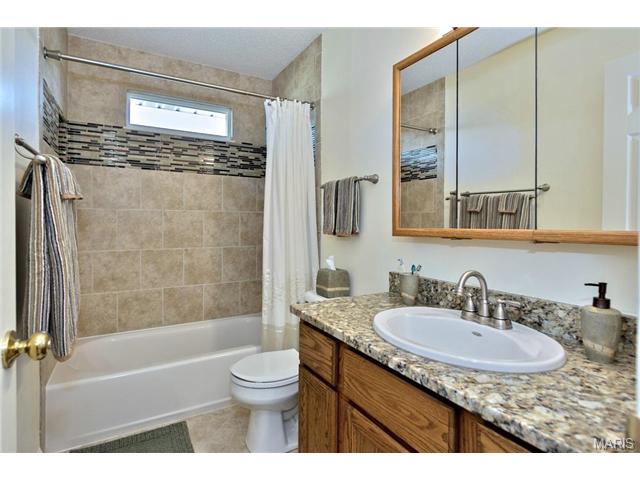 282 Grand Dr, O'fallon, MO 63366 photo 19