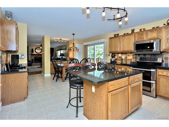 282 Grand Dr, O'fallon, MO 63366 photo 11