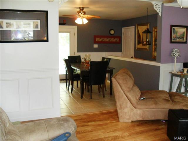 111 Raymond, O'fallon, MO 63366 photo 7