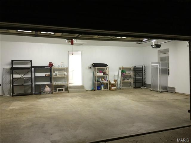 230 Ries, Ballwin, MO 63021 photo 4