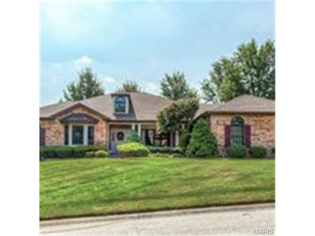 564 Malinmor Dr, Weldon Spring, MO 63304 photo 1