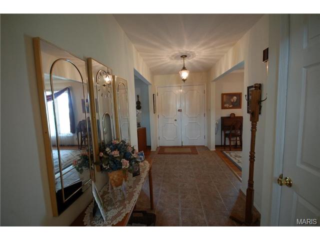 1027 Cla Ter Ri, Ballwin, MO 63011 photo 3