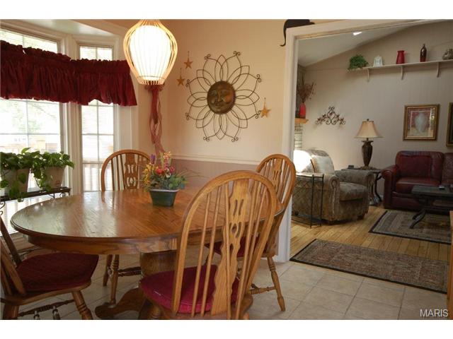 1027 Cla Ter Ri, Ballwin, MO 63011 photo 10