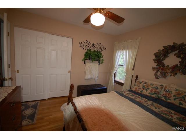 1027 Cla Ter Ri, Ballwin, MO 63011 photo 28