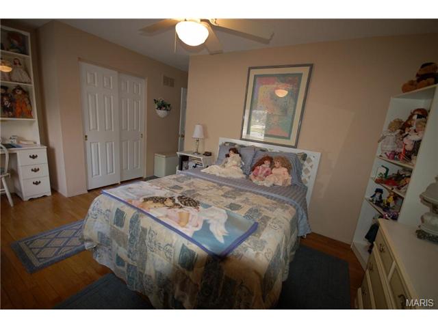 1027 Cla Ter Ri, Ballwin, MO 63011 photo 24