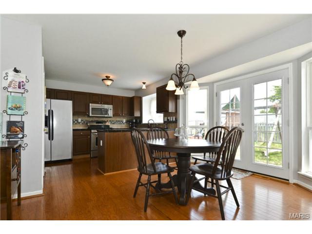 20 Tinsmith Ct, O'fallon, MO 63366 photo 8