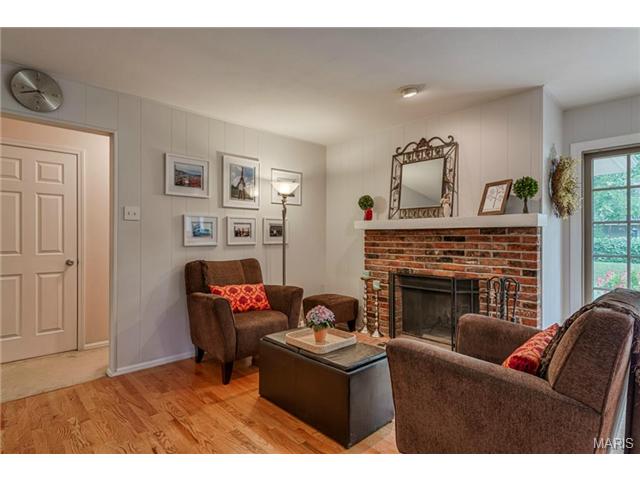 379 Novara Dr, Ballwin, MO 63021 photo 10