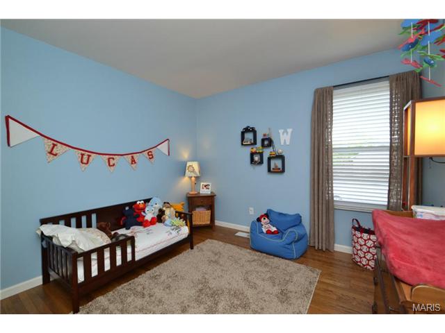 332 New Ballwin Rd, Ballwin, MO 63021 photo 13