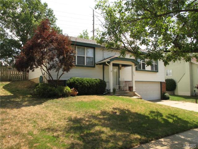 230 Straightoak Ct, Ballwin, MO 63021 photo 27