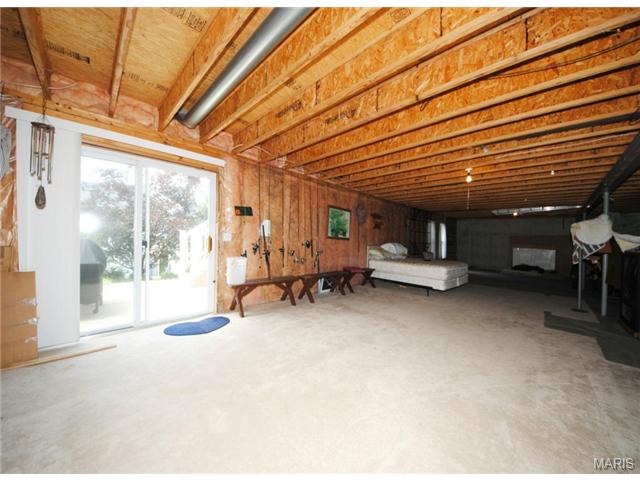 905 Midpoint Dr, O'fallon, MO 63366 photo 21