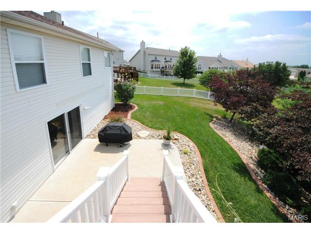 905 Midpoint Dr, O'fallon, MO 63366 photo 27