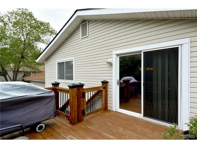 562 Vosshill Dr, Ballwin, MO 63021 photo 29
