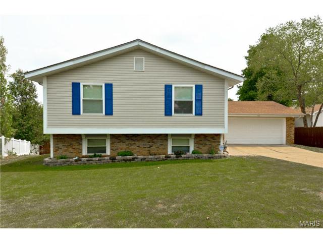 562 Vosshill Dr, Ballwin, MO 63021 photo 34