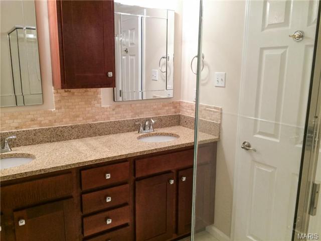 437 Norman Gate, Ballwin, MO 63011 photo 15
