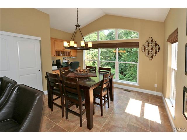 624 Tanya Court Dr, Saint Louis, MO 63129 photo 13