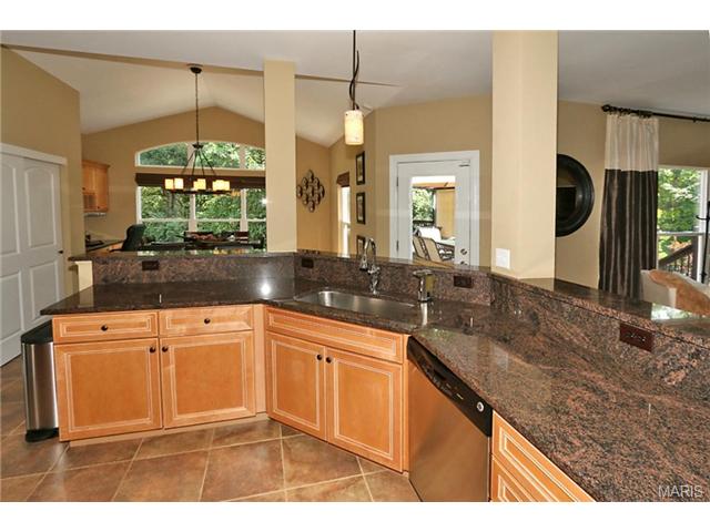 624 Tanya Court Dr, Saint Louis, MO 63129 photo 17