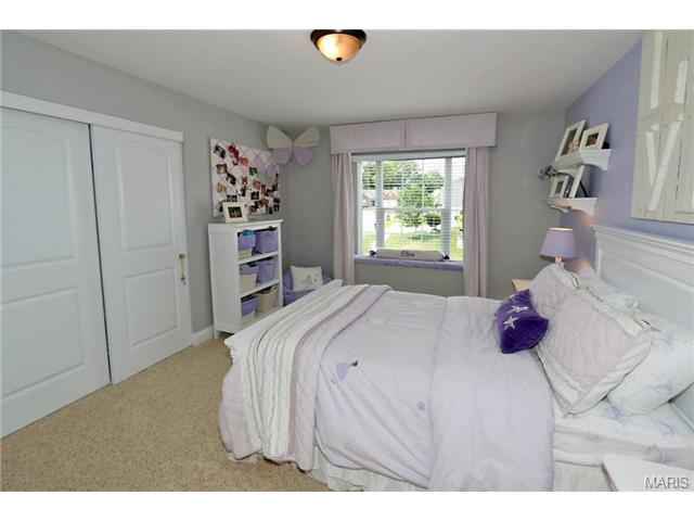 624 Tanya Court Dr, Saint Louis, MO 63129 photo 23