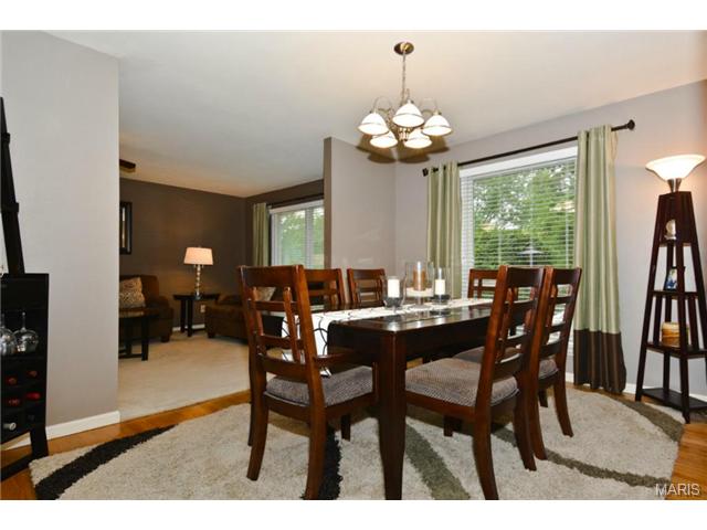 421 Iron Lantern, Ballwin, MO 63011 photo 9