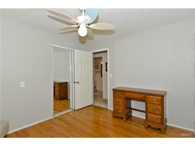 421 Iron Lantern, Ballwin, MO 63011 photo 22
