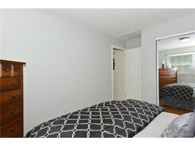 421 Iron Lantern, Ballwin, MO 63011 photo 20