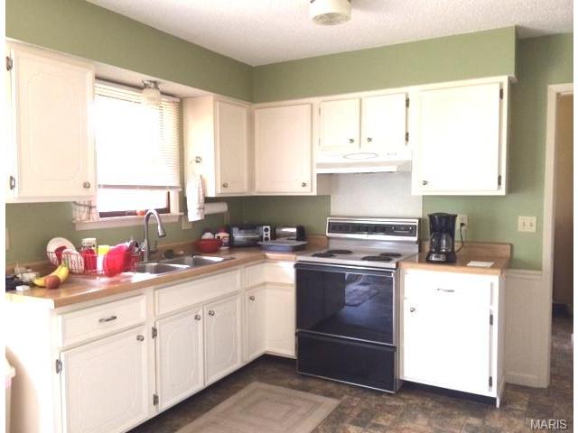 940 Old Bryan Rd, O'fallon, MO 63366 photo 7