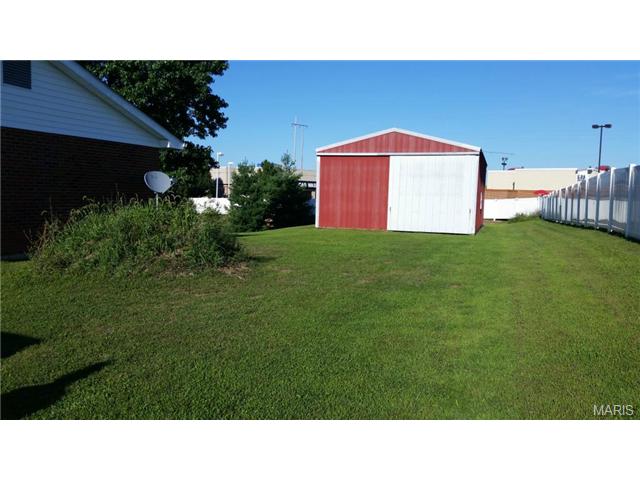 940 Old Bryan Rd, O'fallon, MO 63366 photo 24