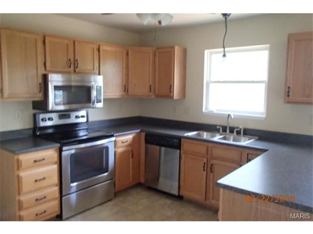 6 White Stable Ct, O'fallon, MO 63368 photo 4