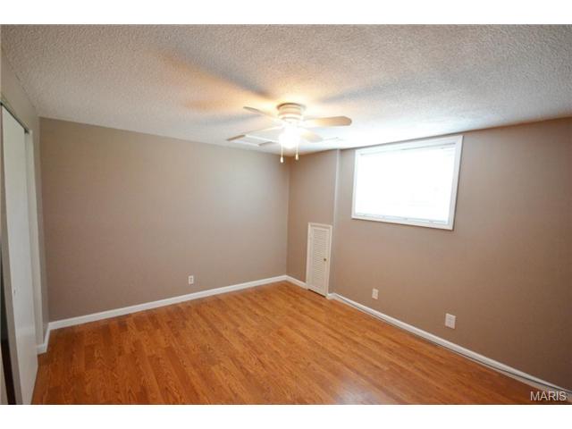 716 Wild Walnut Ln, Ballwin, MO 63021 photo 13