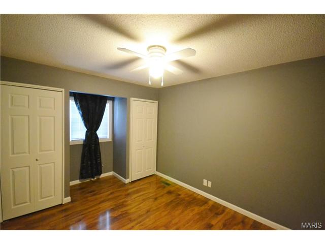 716 Wild Walnut Ln, Ballwin, MO 63021 photo 11