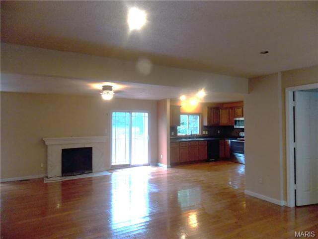 1188 Dunloe, Ballwin, MO 63021 photo 4