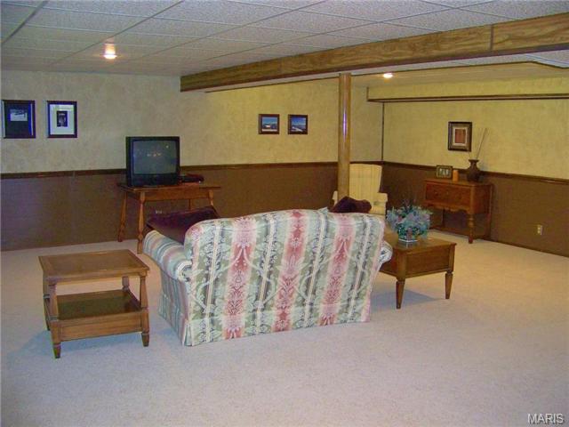 2 Le Tour Ct, Manchester, MO 63021 photo 32