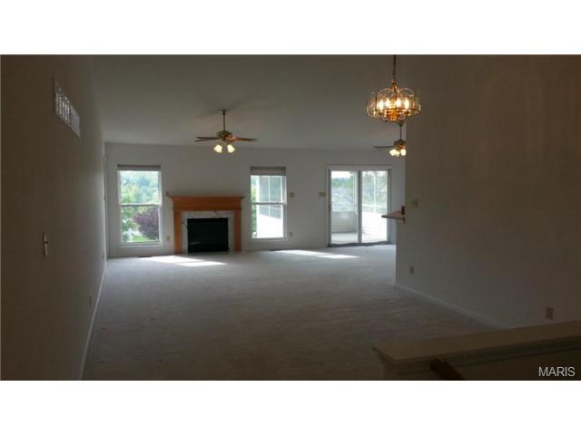 2503 Newpoint Dr, Ballwin, MO 63011 photo 3