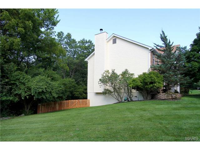 931 Westrun Dr, Ballwin, MO 63021 photo 26