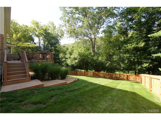 931 Westrun Dr, Ballwin, MO 63021 photo 23