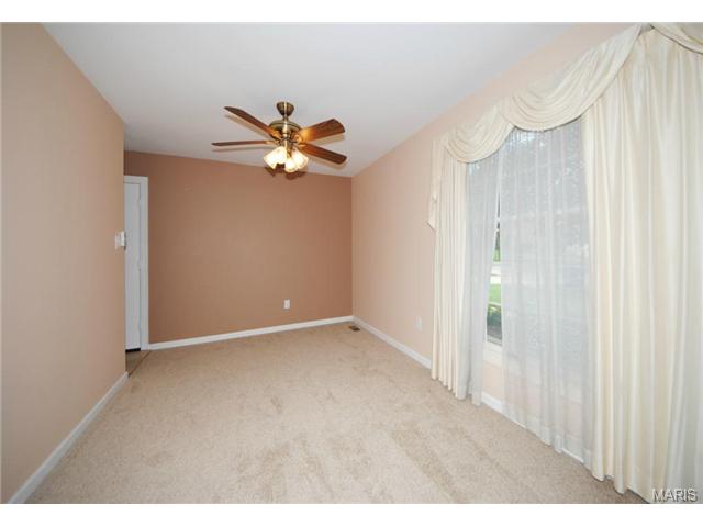 419 Norman Gate, Ballwin, MO 63011 photo 5