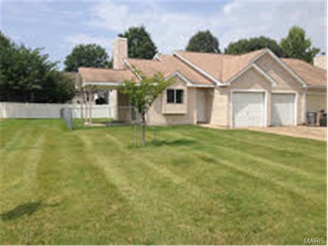 1041 Whitegate Ct, O'fallon, MO 63366 photo 2