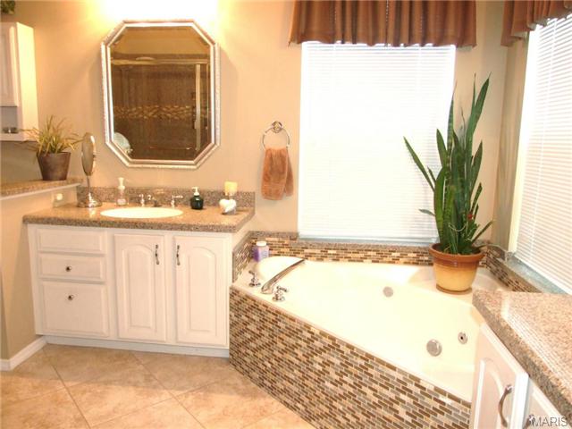 5901 Canterfield Ct, Weldon Spring, MO 63304 photo 22