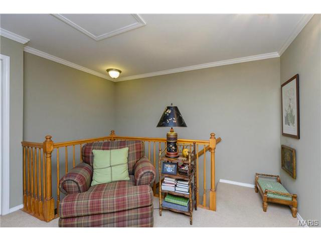 325 Heritage Cmns, O'fallon, MO 63368 photo 20