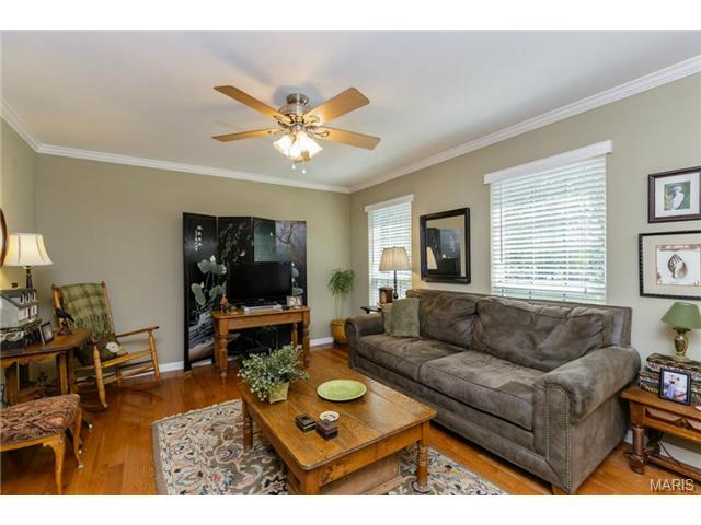 325 Heritage Cmns, O'fallon, MO 63368 photo 3