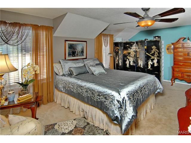 1025 Pocono, Ballwin, MO 63021 photo 3