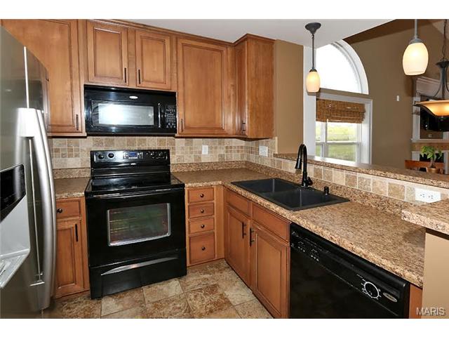 38 Brushy Brook Ct, O'fallon, MO 63366 photo 5