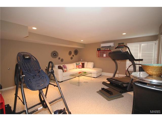 607 Highview Circle Dr, Ballwin, MO 63021 photo 18