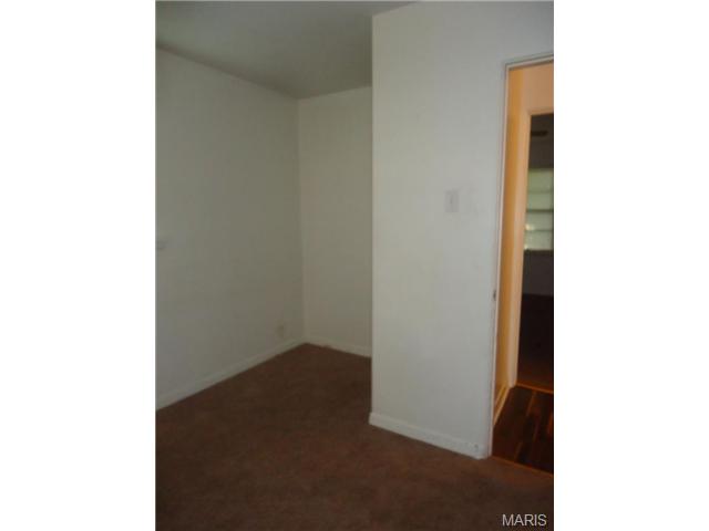 4150 Wright Ave, Saint Ann, MO 63074 photo 17