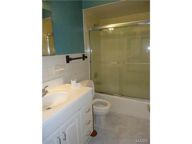 4150 Wright Ave, Saint Ann, MO 63074 photo 15