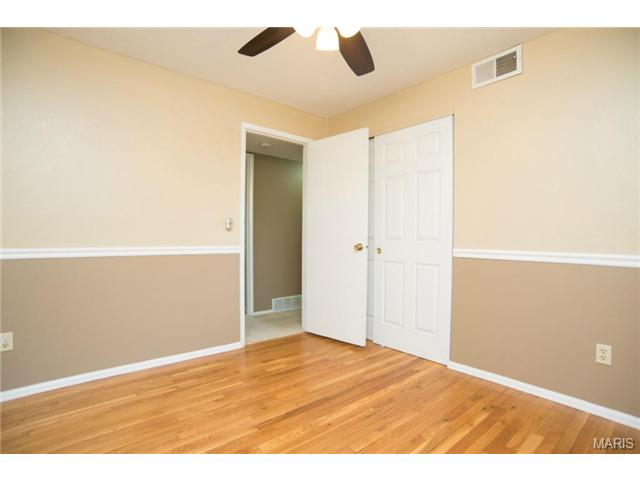 741 Agean, Ballwin, MO 63011 photo 37