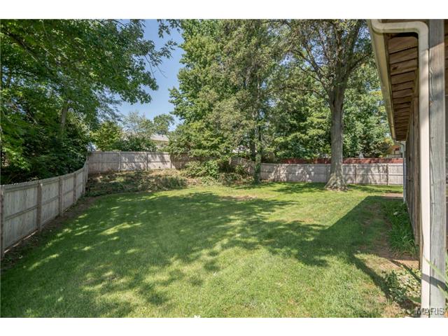 741 Agean, Ballwin, MO 63011 photo 47