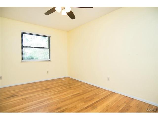 741 Agean, Ballwin, MO 63011 photo 31