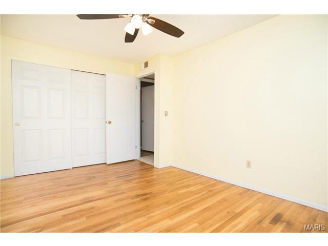 741 Agean, Ballwin, MO 63011 photo 32
